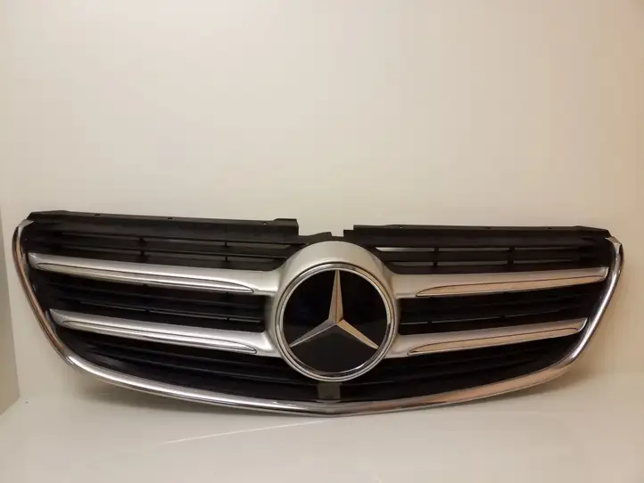 Mercedes-Benz Vito W447 (2014 - ) A4478800083 Верхняя решетка радиатора — фото 1