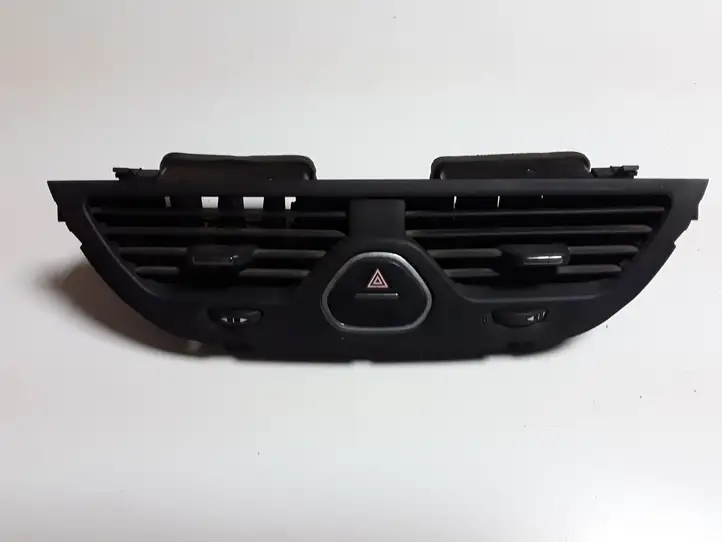 Opel Corsa E (2014 - 2019) 464000934 Центральный воздушный дефлектор — фото 1