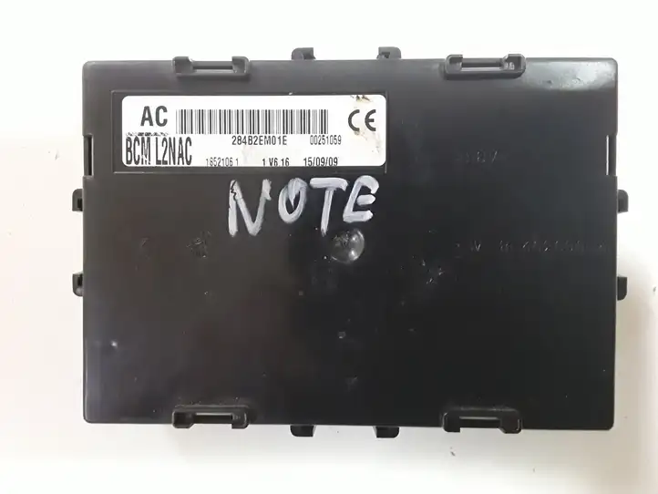 Nissan Note (E11) (2006 - 2014) 216693928 Модуль комфорта — фото 3