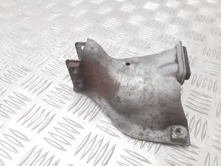 Audi A4 S4 B8 8K (2007 - 2011) 8K0399378S Кронштейн двигателя — фото 3