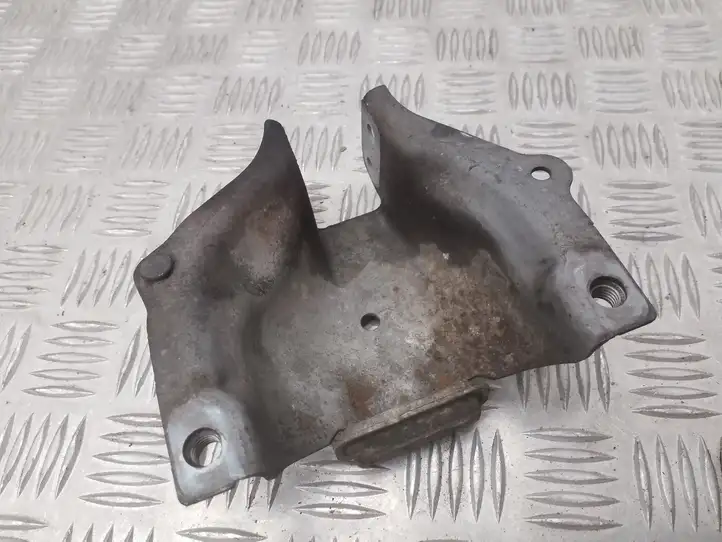 Audi A4 S4 B8 8K (2007 - 2011) 8K0399377AF Кронштейн двигателя — фото 4