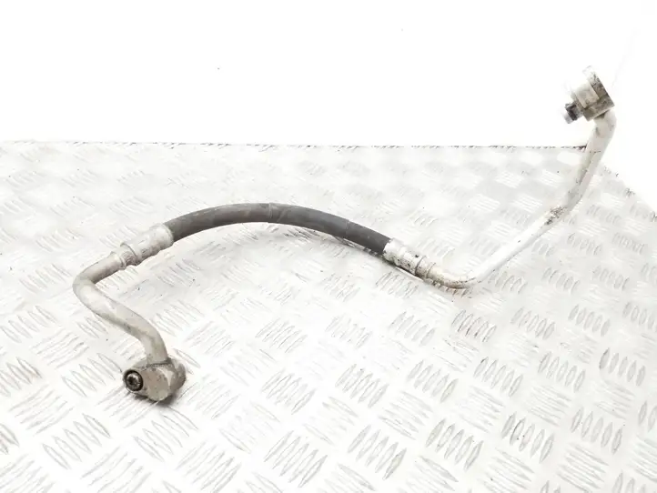 Volkswagen PASSAT B6 (2005 - 2010) 3C0820721 Трубки и шланги кондиционера — фото 2