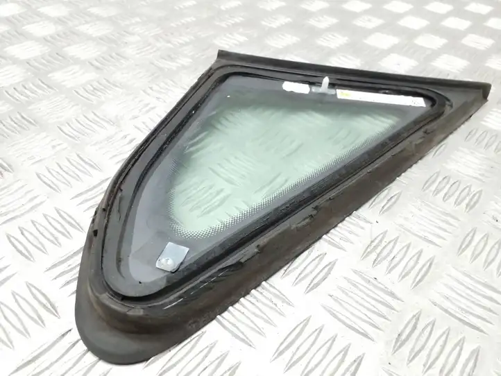 Volkswagen Sharan (2010 - 2015) 7N0845411B Треугольное стекло кузова — фото 2