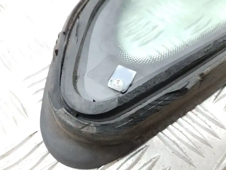 Volkswagen Sharan (2010 - 2015) 7N0845411B Треугольное стекло кузова — фото 3