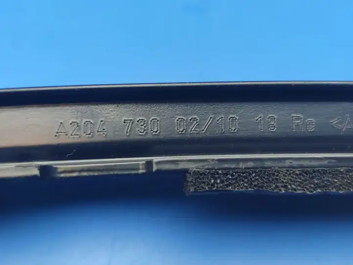 Mercedes-Benz C W204 (2007 - 2014) A2047300210 Накладка стекла задней двери — фото 5