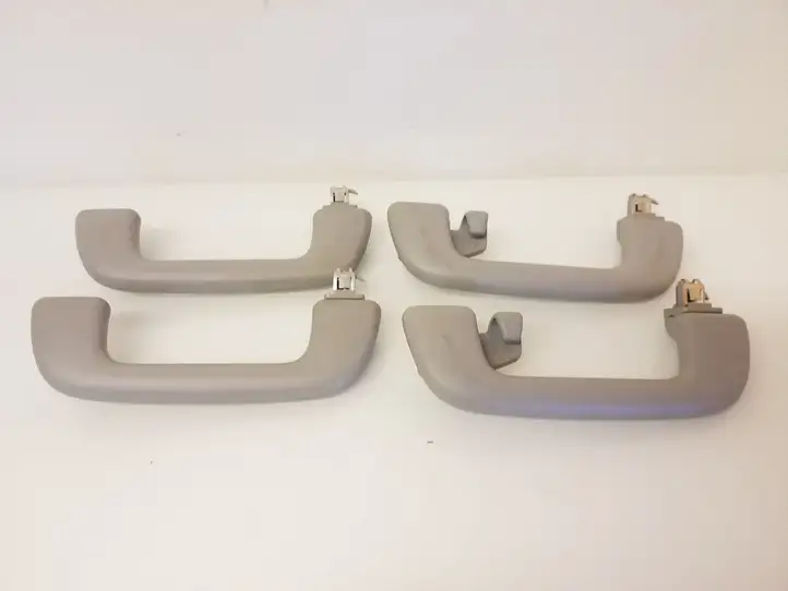 Toyota Corolla E140 E150 (2007 - 2013) 5746312010 Другие включатели / ручки/ переключатели — фото 1
