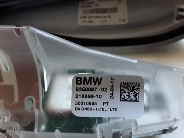 BMW 3 F30 F35 F31 (2012 - 2018) 9350087 GPS антенна — фото 2