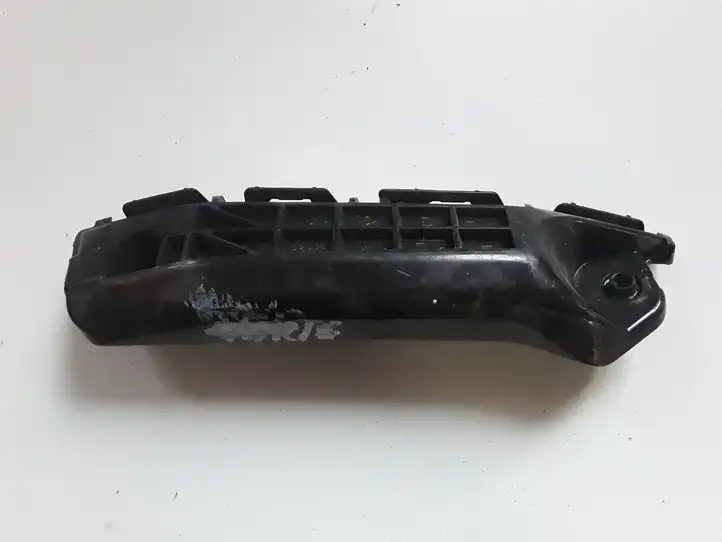Toyota Yaris (2014 - 2019) 525350D090 Крепление крыла — фото 1