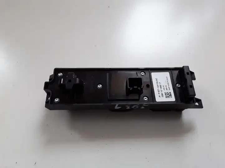 Ford Focus ST (2015 - 2018) F1ET14A132AC Блок кнопок стеклоподъемников — фото 2