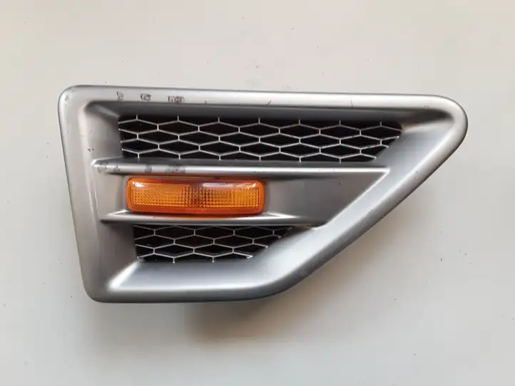 Land Rover Freelander 2 - LR2 (2006 - 2010) 6H52014K80BB Решетка в крыле — фото 1