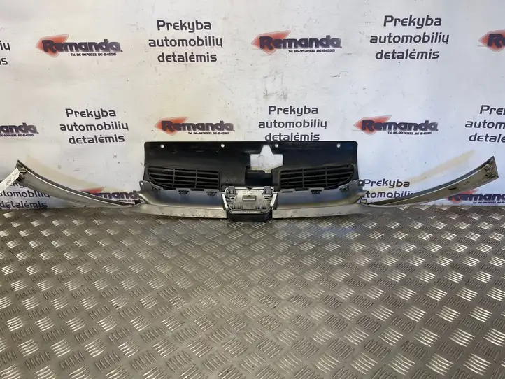 Peugeot 206 (1998 - 2012) 9628691277 Передняя решетка — фото 2