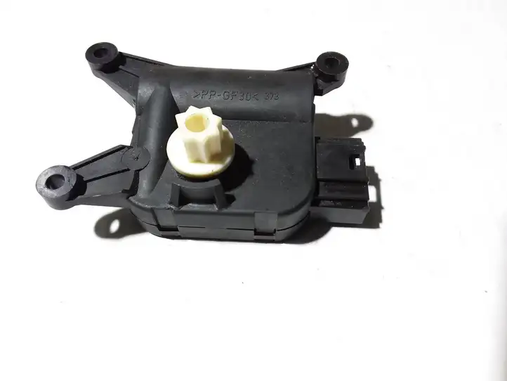 Audi A3/S3 8P (2008 - 2013) 0132801345 Двигатель задвижки потока воздуха — фото 2