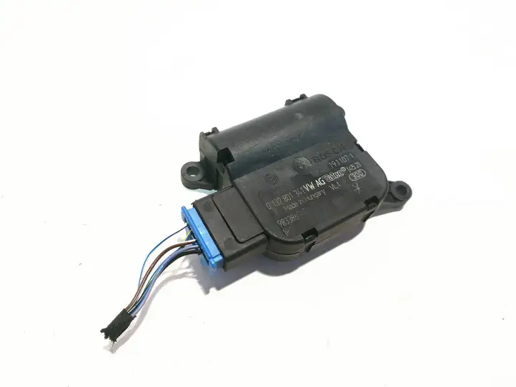 Audi TT TTS Mk2 (2006 - 2010) 1K0907511B Двигатель задвижки потока воздуха — фото 1