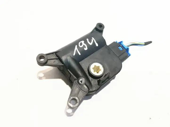 Audi TT TTS Mk2 (2006 - 2010) 1K0907511B Двигатель задвижки потока воздуха — фото 2