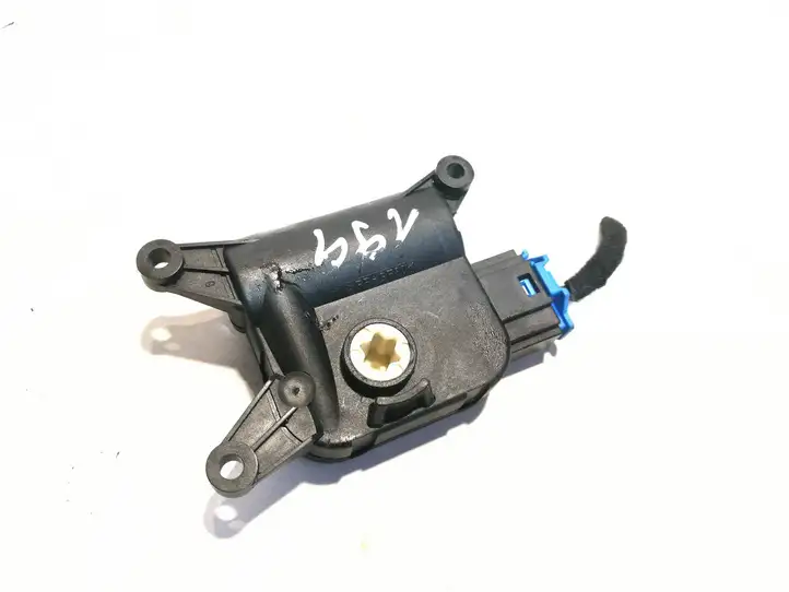 Audi TT (2006 - 2010)  1K0907511D Двигатель задвижки потока воздуха