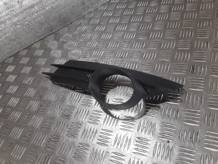 Opel Corsa D (2006 - 2010)  475498858 Нижняя решётка (из трех частей)