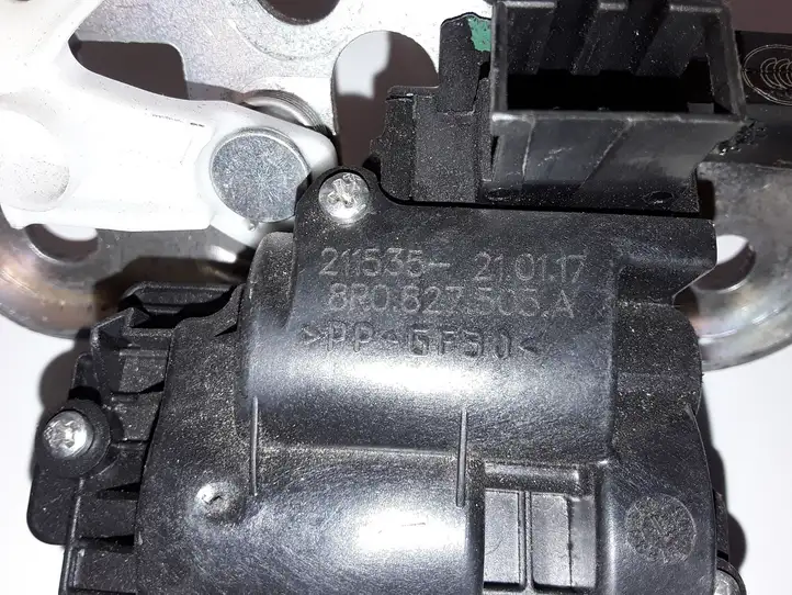 Skoda Octavia Mk3 (5E) (2013 - 2019) 8R0827505A Замок крышки багажника — фото 3