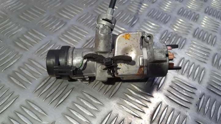 Audi A4 (2000 - 2006)  4b0905851f Контакты замка зажигания