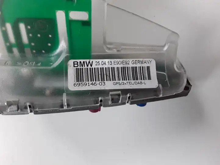BMW 3 F30 F35 F31 (2012 - 2018) 695914603 GPS антенна — фото 2