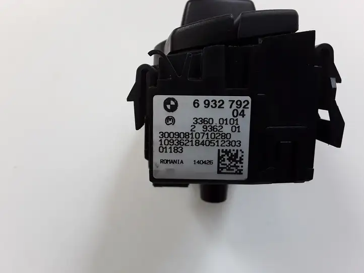 BMW X1 E84 (2009 - 2015) 693279204 Включатель фонарей — фото 3