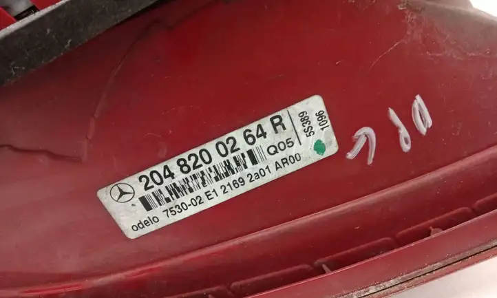 Mercedes-Benz C W204 (2007 - 2014) 2048200264 Задний фонарь в кузове — фото 6