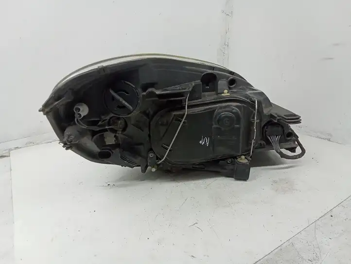 Volvo XC60 (2008 - 2013) 30763145 Передняя фара — фото 4
