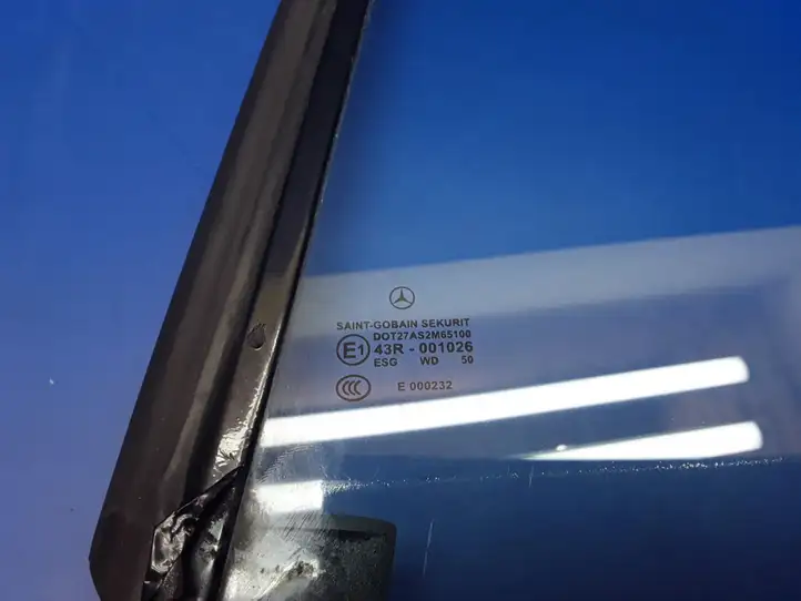 Mercedes-Benz CLK A209,C209 (2002 - 2009) 43R001026 Заднее боковое стекло — фото 7