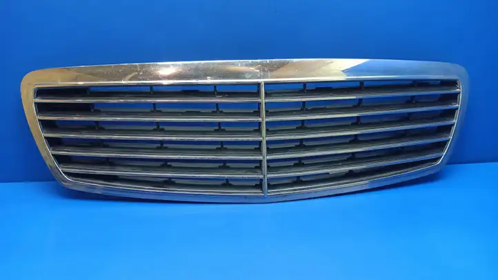 Mercedes-Benz E W211 (2002 - 2009) BZ07021 Передняя решетка — фото 1
