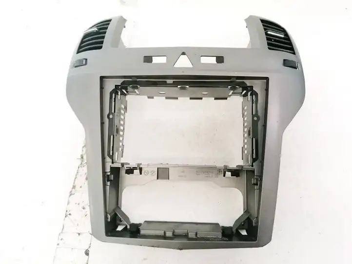 Opel Zafira B (2003 - 2006) 13162556 Центральный воздушный дефлектор — фото 1