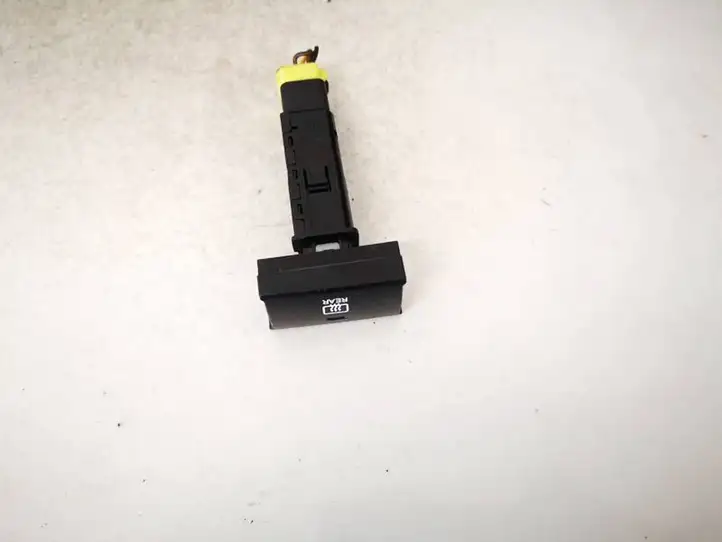 Hyundai Santa Fe (2005 - 2009) 621w05010 Кнопка обогрева стекла — фото 1