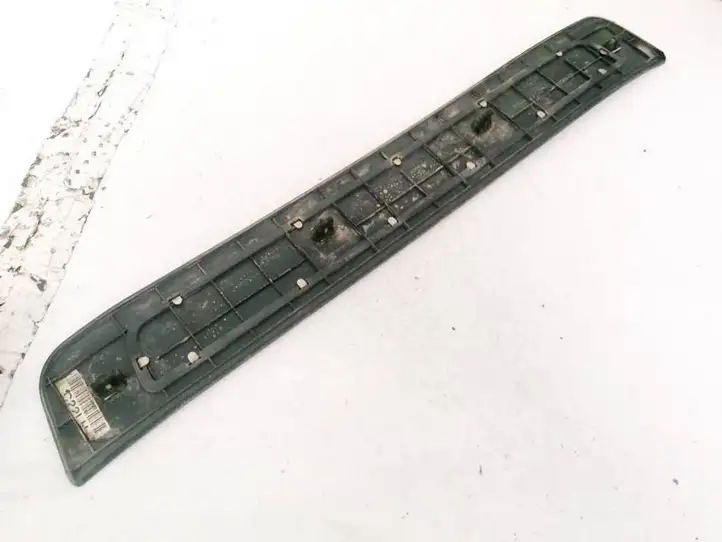 Hyundai Santa Fe (2005 - 2009) 858712B000 Внутренняя отделка переднего порога — фото 2