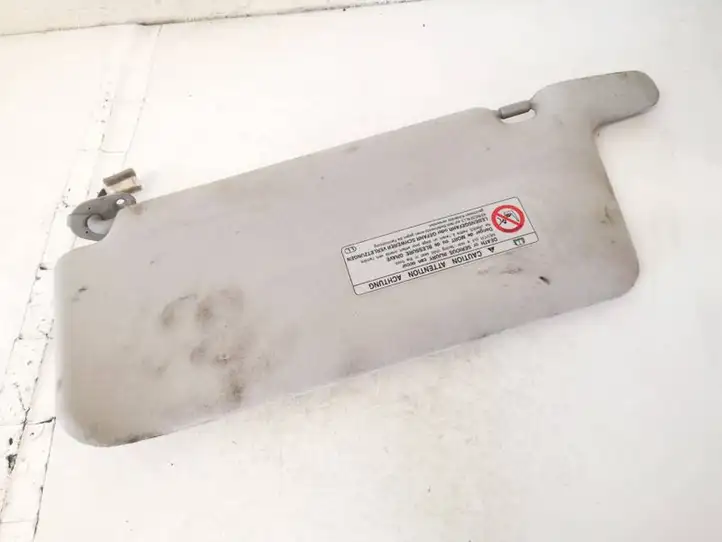 Toyota Avensis Verso (2001 - 2004) Солнцезащитный козырек — фото 1