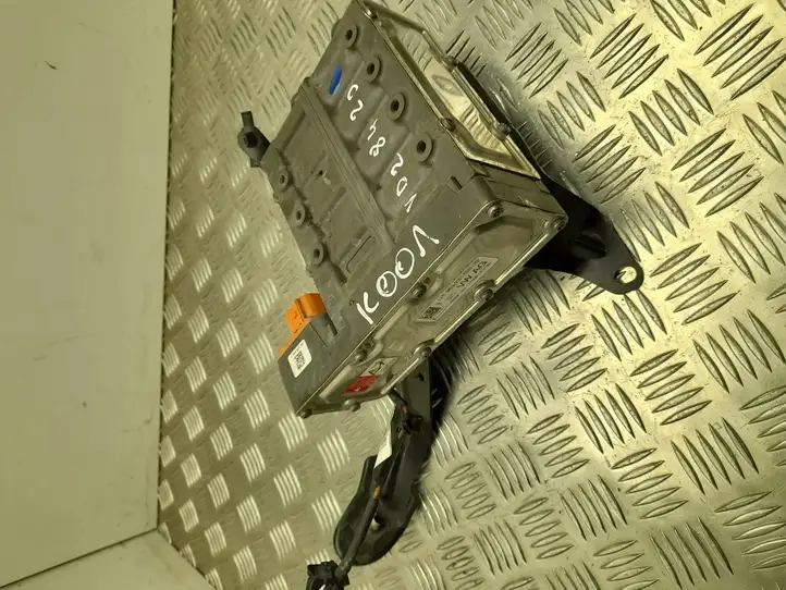 Audi A4 S4 B9 (2015 - 2019) 12E963231G Электрический обогреватель салона 220V — фото 3