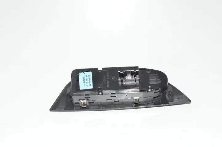 BMW X1 E84 (2009 - 2015) Блок кнопок стеклоподъемников — фото 3