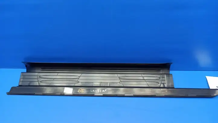 Mercedes-Benz SLK R171 (2005 - 2011) 1716800135 Внутренняя отделка переднего порога — фото 3