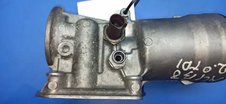 Audi A4 S4 B8 8K (2007 - 2011) 045115389K Кронштейн масляного фильтра — фото 7