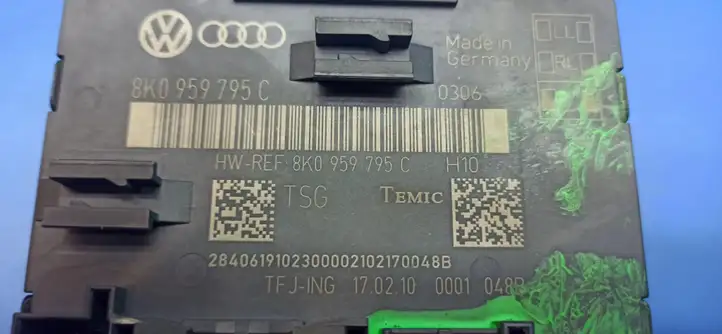Audi A4 S4 B8 8K (2007 - 2011) 8K0959795C Блок управления дверью — фото 6