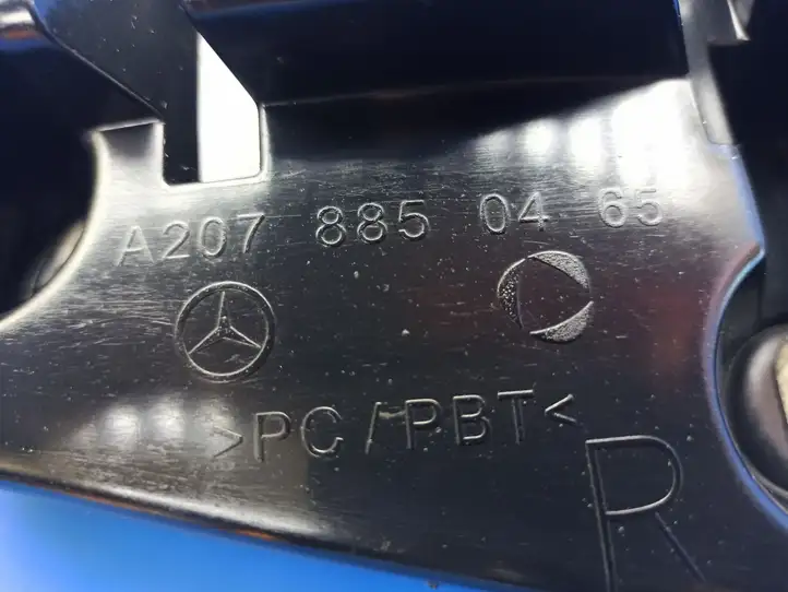 Mercedes-Benz E C207 W207 (2009 - 2017) A2078850465 Кронштейн заднего бампера — фото 8