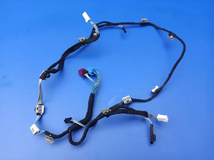 Mercedes-Benz E C207 W207 (2009 - 2017) A2075402213 Проводка передней двери — фото 1
