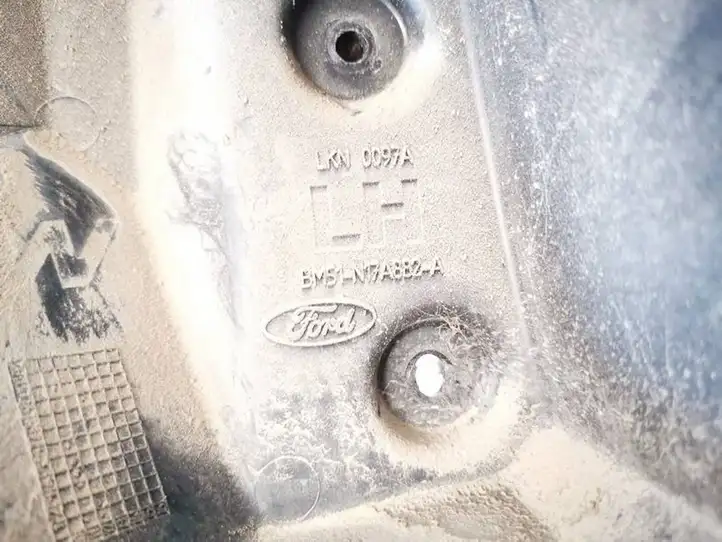 Ford Focus (2011 - 2015) bm51n17a882a Кронштейн заднего бампера — фото 3