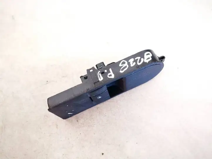 Opel Zafira B (2003 - 2006) 13197132 Блок кнопок стеклоподъемников — фото 2