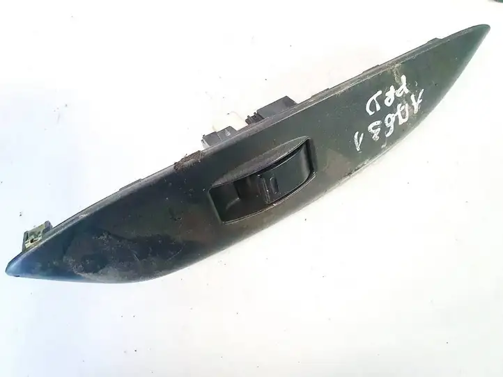 Toyota Yaris (1999 - 2003) Блок кнопок стеклоподъемников — фото 1