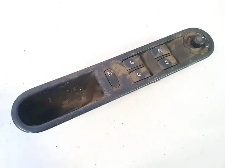 Renault Espace - Grand espace IV (2004 - 2014) 10012126 Блок кнопок стеклоподъемников — фото 1