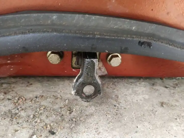 Nissan Note (E11) (2006 - 2014) Ограничитель двери — фото 2