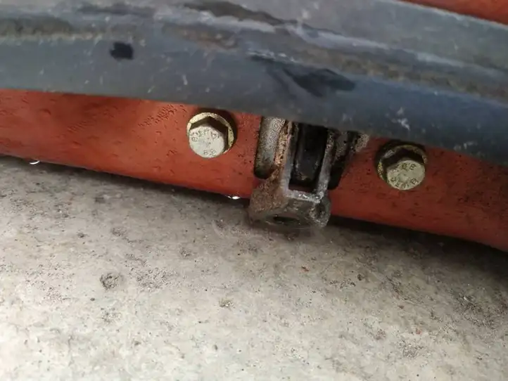 Nissan Note (E11) (2006 - 2014) Ограничитель двери — фото 1