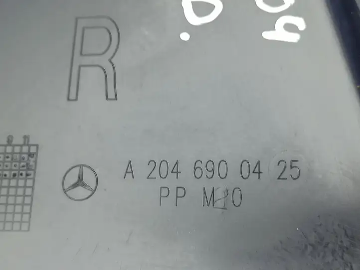 Mercedes-Benz C W204 (2007 - 2014) A2046900425 Нижняя обшивка стойки B — фото 6