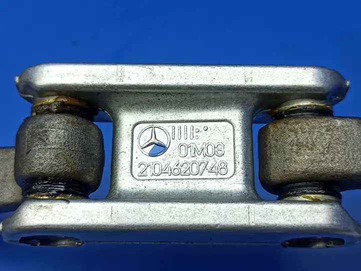 Mercedes-Benz C W203 (2000 - 2007) 2104620748 Кардан рулевого вала — фото 4