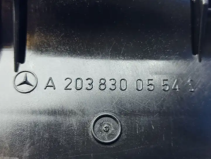 Mercedes-Benz C W203 (2000 - 2007) A2038300554 Боковой воздушный дефлектор — фото 11