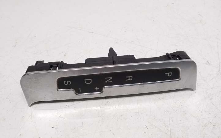 Audi A6 (2004 - 2008)  4F1713463B Индикатор передач