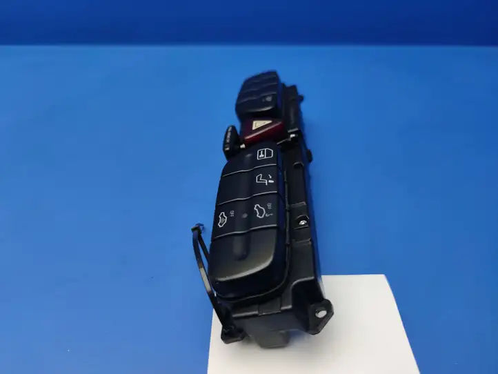 Mercedes-Benz C W203 (2000 - 2007) 2038217279 Другие включатели / ручки/ переключатели — фото 3